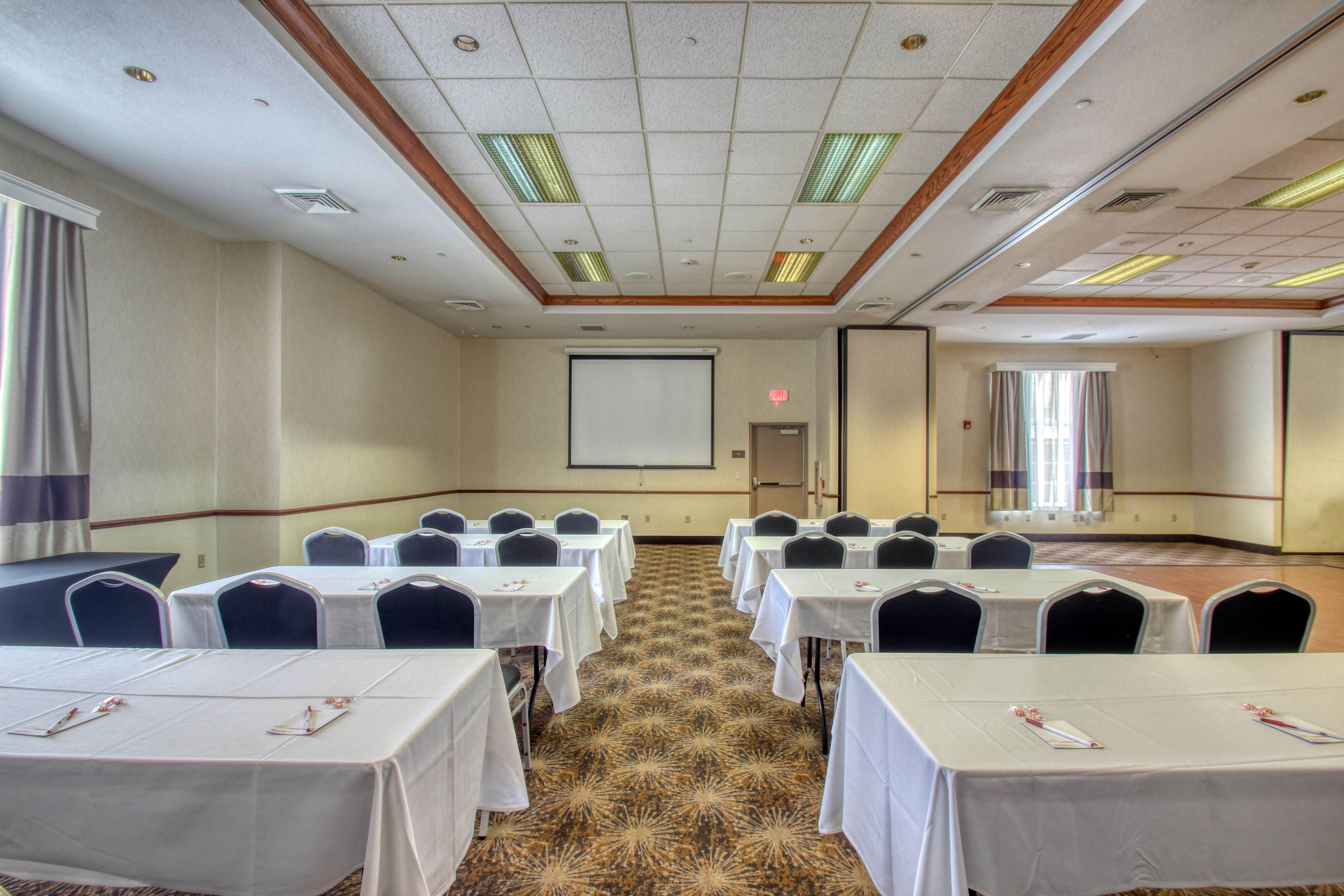 Comfort Suites Milwaukee Airport Oak Creek Bagian luar foto
