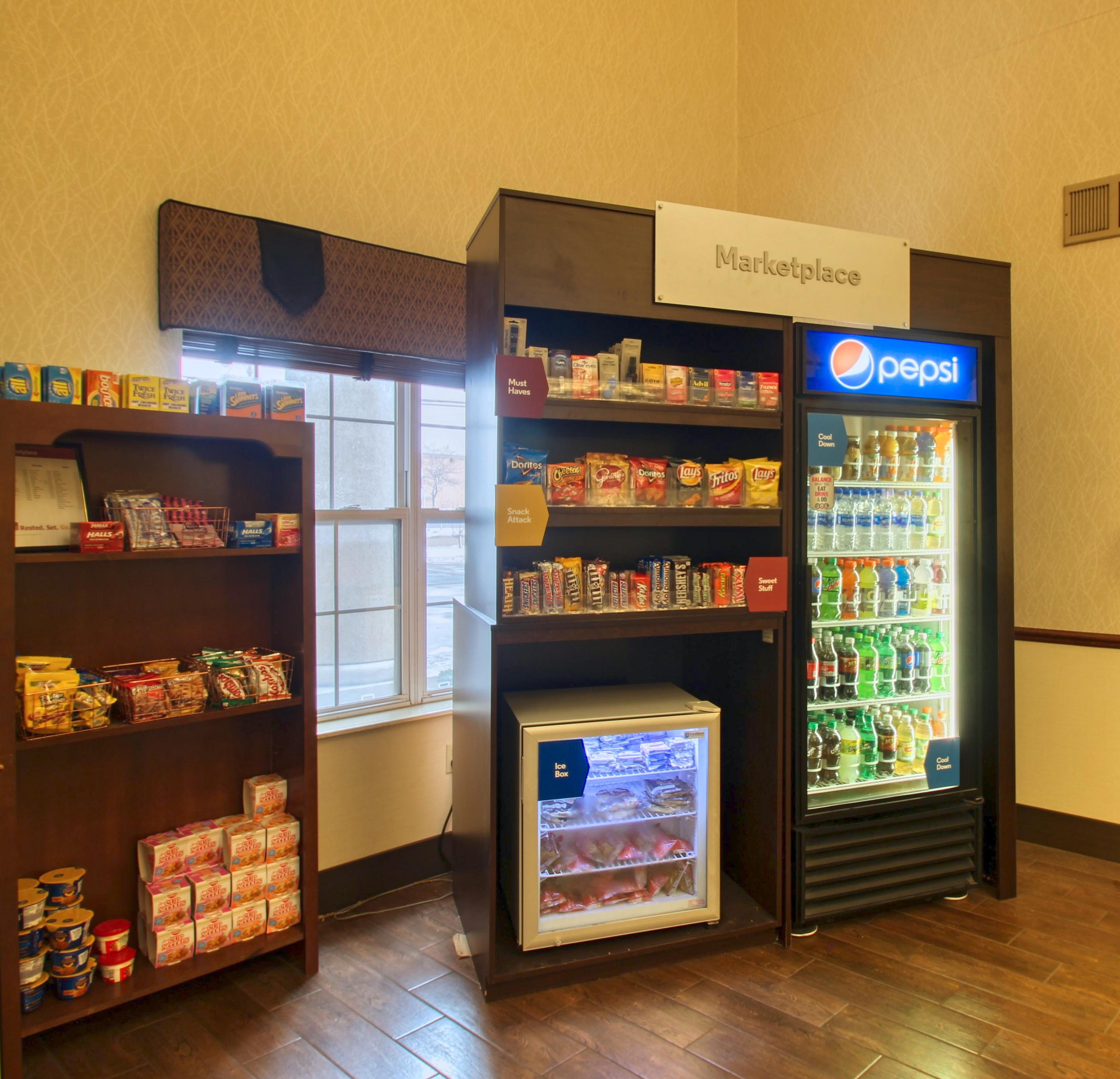 Comfort Suites Milwaukee Airport Oak Creek Bagian luar foto