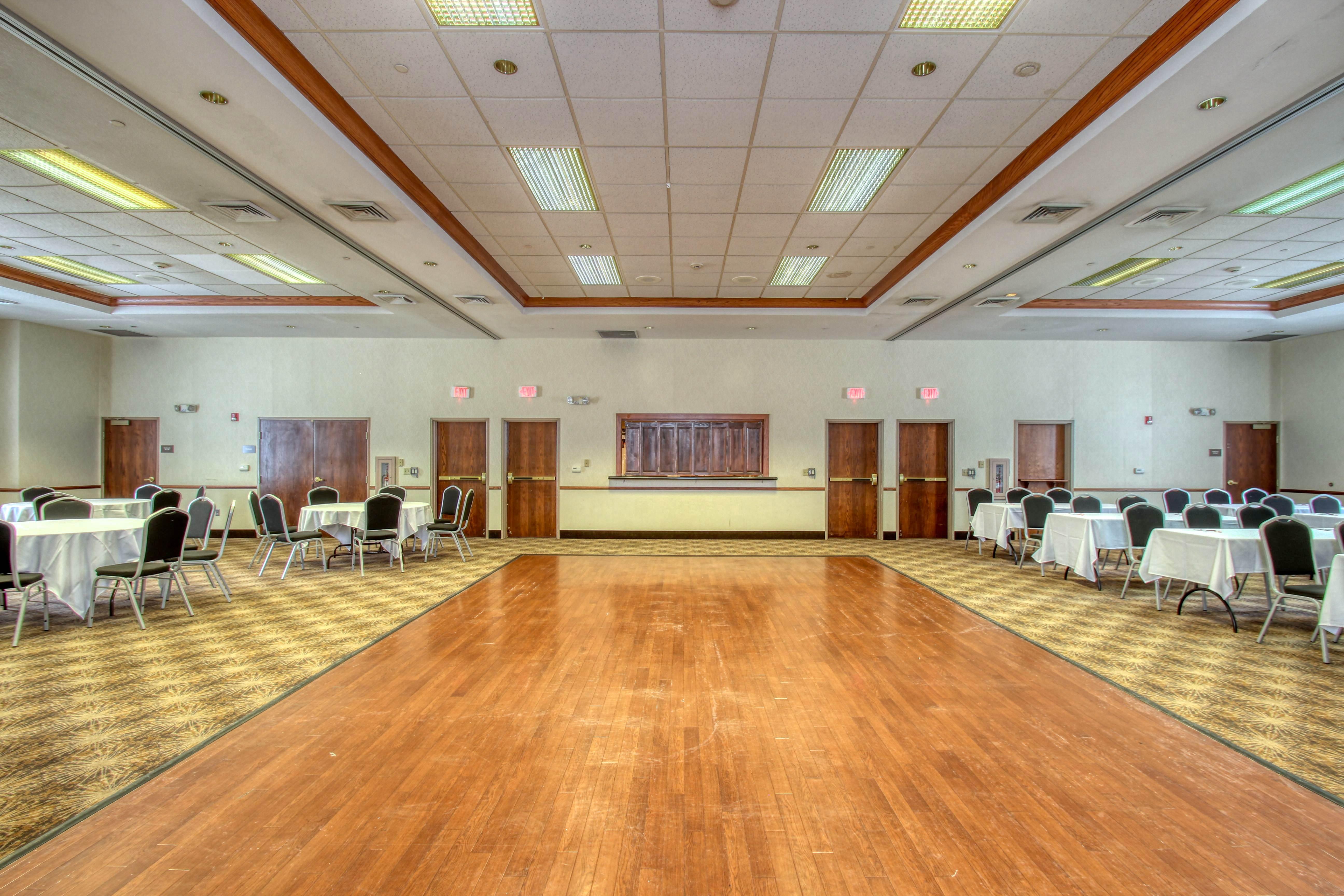 Comfort Suites Milwaukee Airport Oak Creek Bagian luar foto